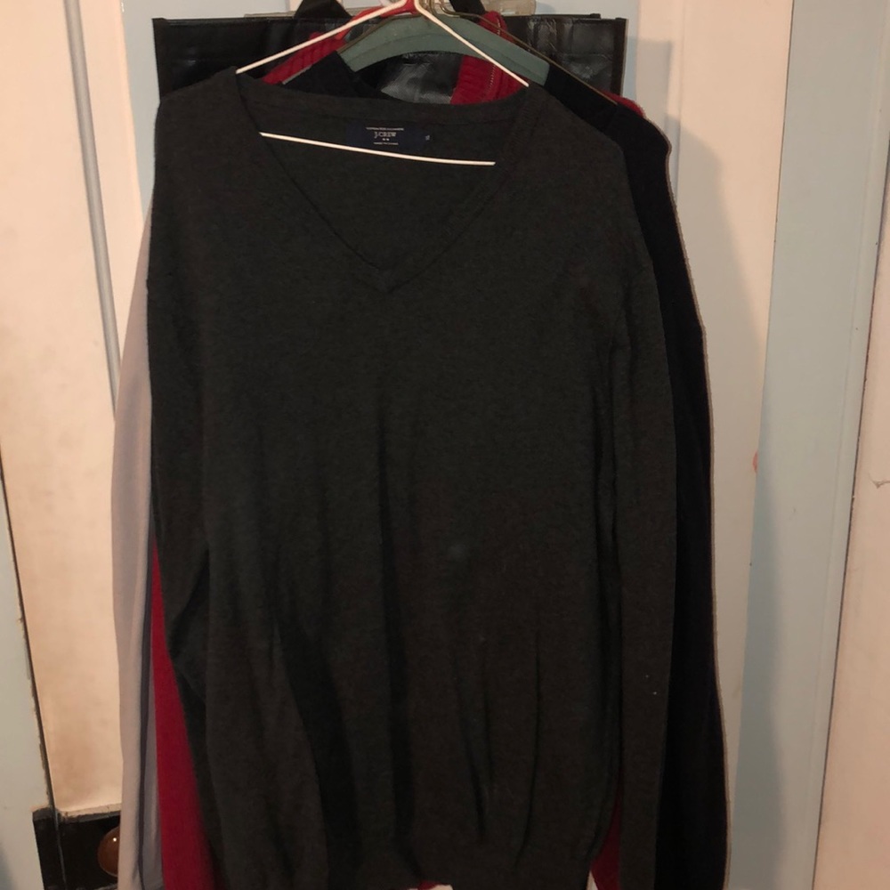 Charcoal Gray Jcrew V- neck sweater